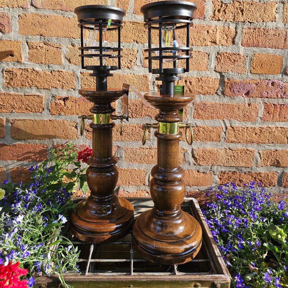 Solar Lamps - Picture 2 of 4